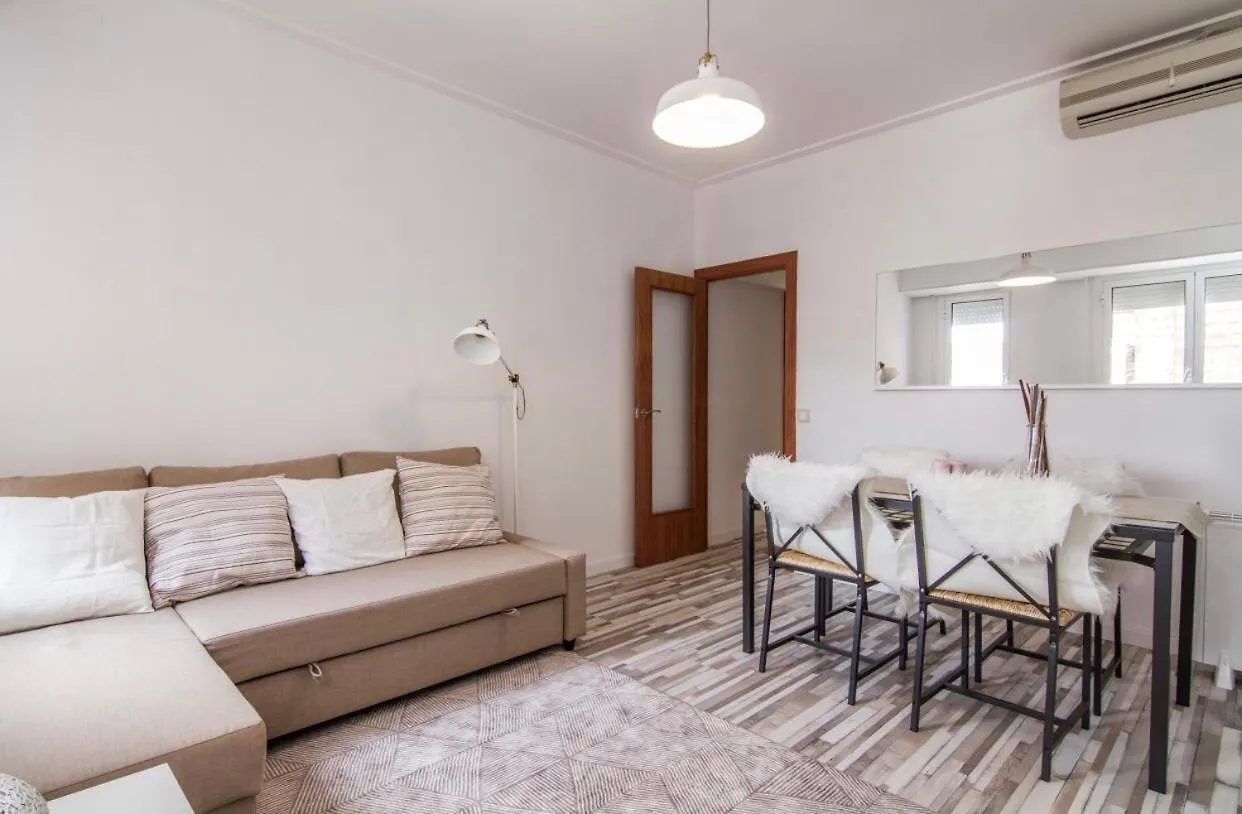 Nordic Apartment II Sagrada Familia Barcelona