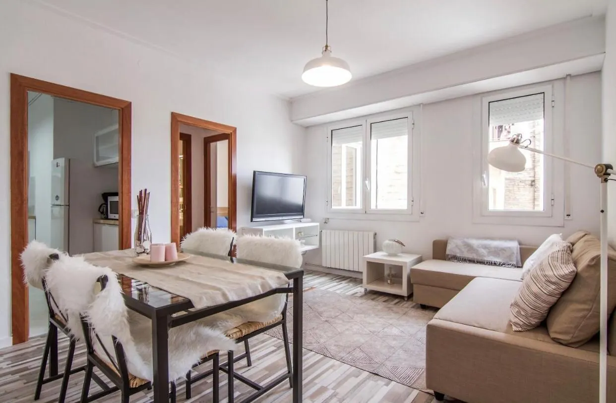 Nordic Apartment II Sagrada Familia Barcelona
